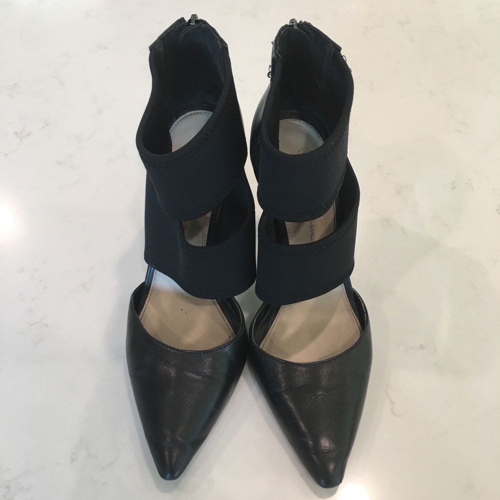 Jessica Simpson black heels